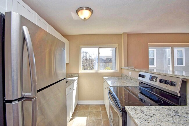 MOVE IN TODAY! - 1526 Blair Ave