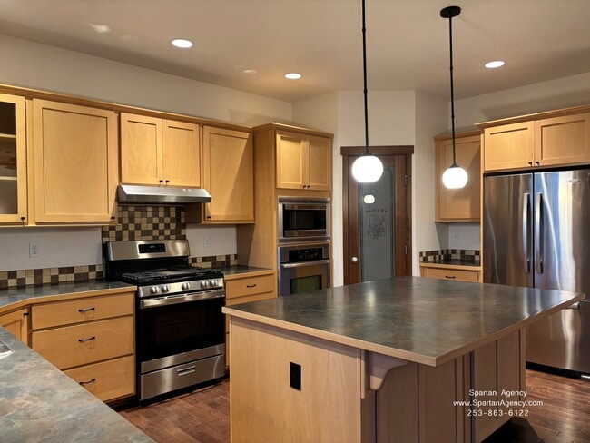 Foto del edificio - 10801 171st Ave Ct E