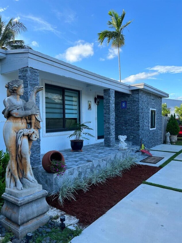 Foto del edificio - 14900 NW 9th Ct