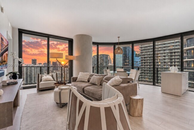 Foto del edificio - 55 SW 9th St