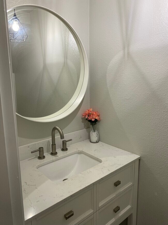 Foto del edificio - 10318 15th Ave Ct E