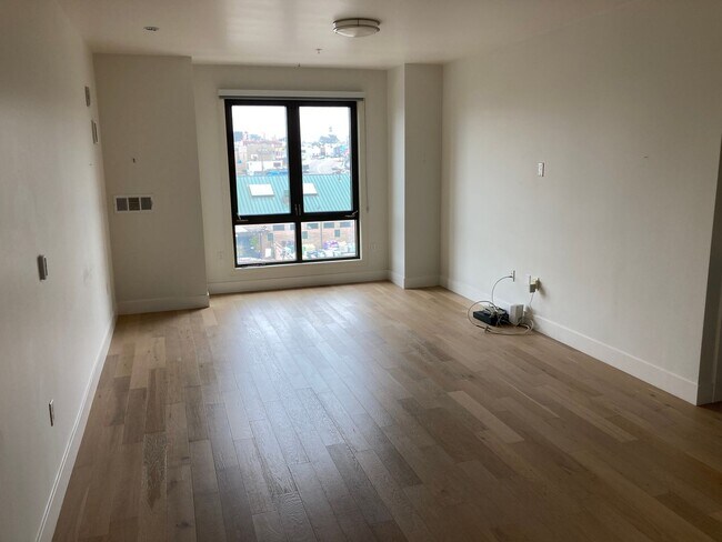 Foto del edificio - Live at the beach! Modern 2 bedroom 2 bath...