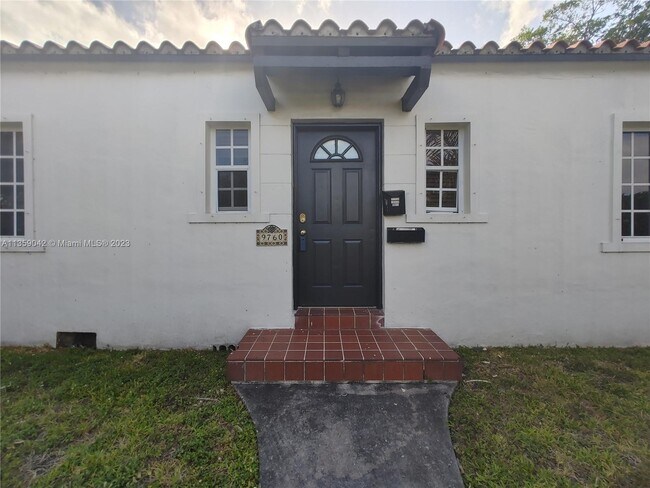 Foto del edificio - 9760 N Miami Ave