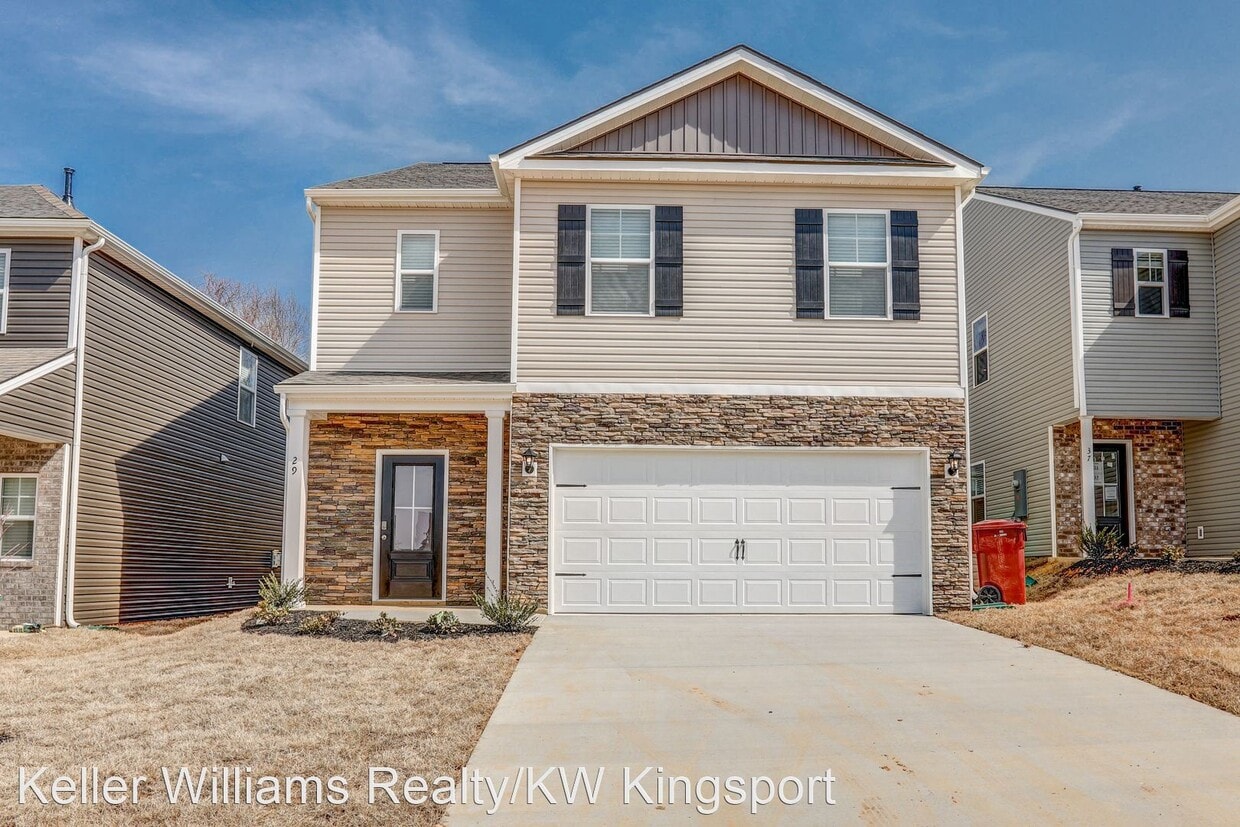 Primary Photo - 5 br, 3 bath House - 29 Thread Lane