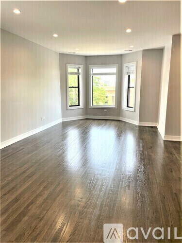 Foto del edificio - 1455 W Farragut Ave