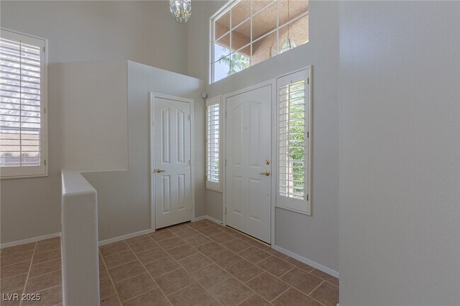 Foto del edificio - 2317 Sunrise Meadows Dr