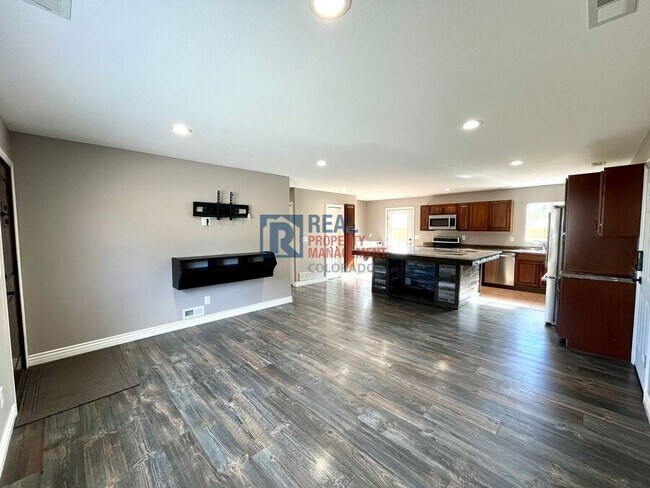 Foto del edificio - 1675 Tahlequah Dr