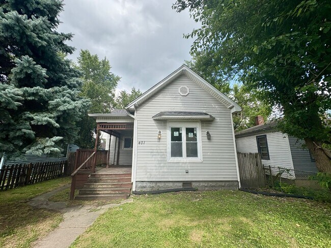 Building Photo - 401 Harlan St
