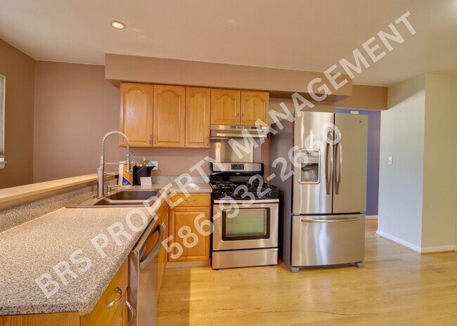 Foto del edificio - Charming 3 Bedroom 1.5 Bathroom Ranch.