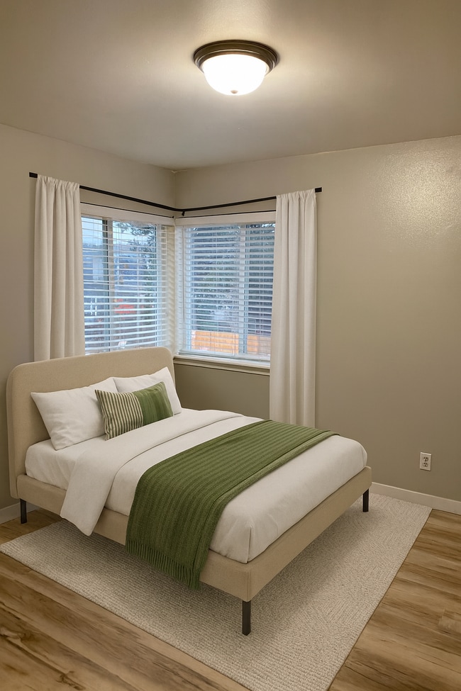 Building Photo - 4720 Delridge Way SW