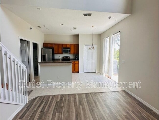 Photo - 6114 Chapledale Drive Townhome