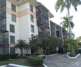 Building Photo - 5570 NW 44th St
