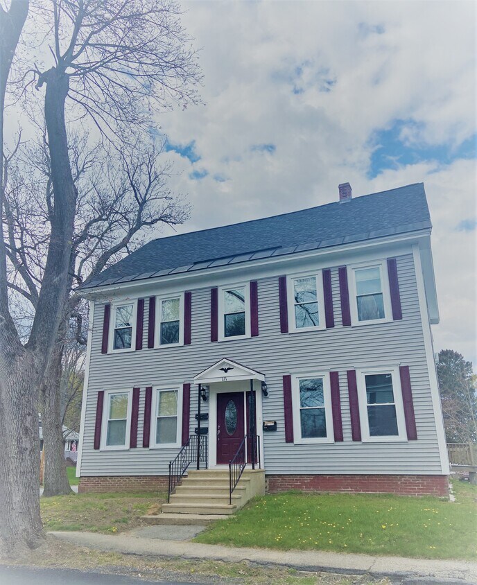 Primary Photo - 111 High St