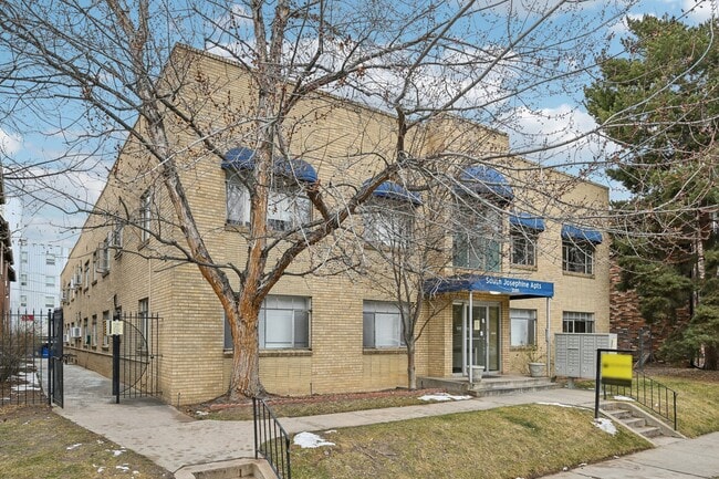 Building Photo - South Josephine Apartments
