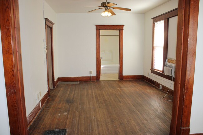 Foto del edificio - Pet Friendly 4 Bedroom near City Park