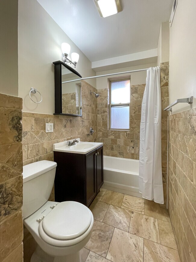 Bathroom - 5208 W Montana St