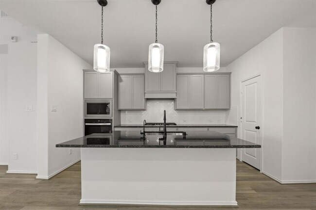 Foto del edificio - 10739 Blossom River Dr