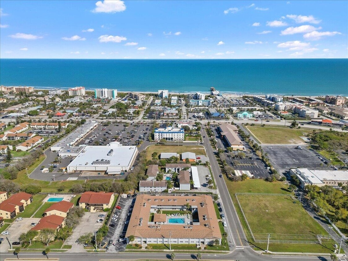 Primary Photo - 5600 N Banana River Blvd