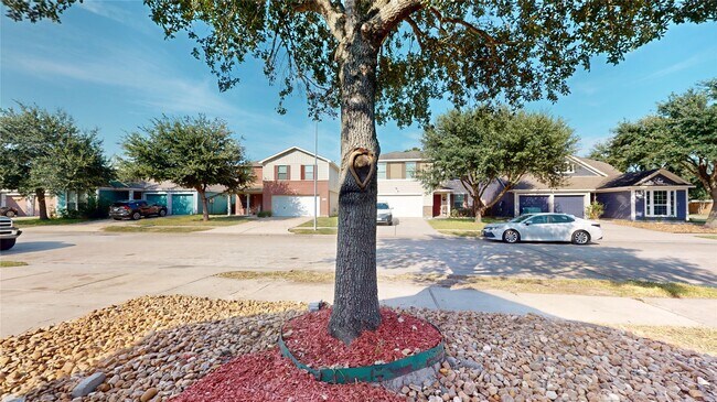 Foto del edificio - 16611 Cheshire Grove Ln