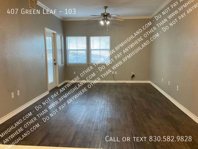 Building Photo - **MOVE IN SPECIAL 1/2 OFF FIRST FULL MONTH...