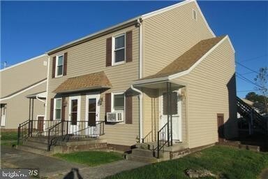 Primary Photo - 916 Stouffer Ave