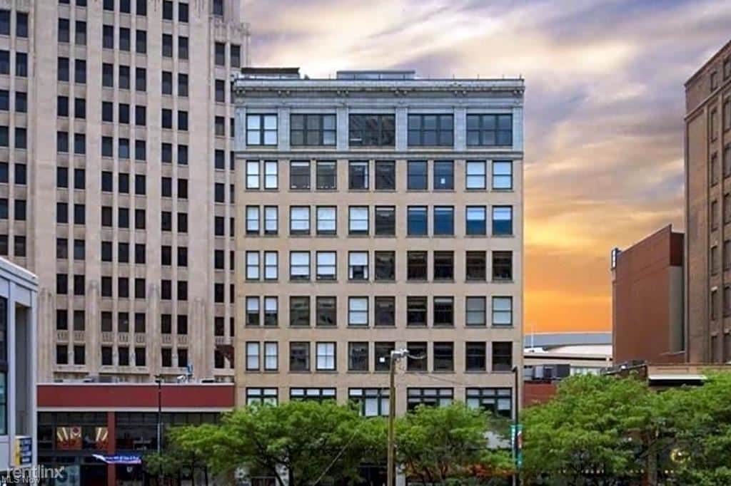 Primary Photo - 750 Prospect Ave E