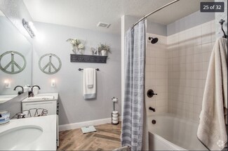 Building Photo - 4627 Stallion Cove