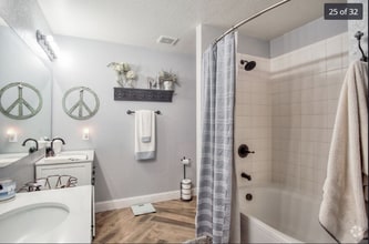 Building Photo - 4627 Stallion Cove