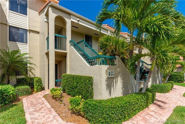 Building Photo - 2510 NW Seagrass Dr