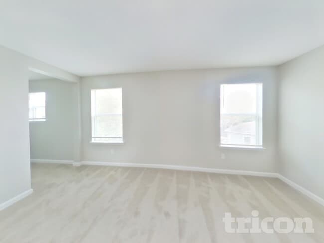 Building Photo - 12034 Alexandra Dr