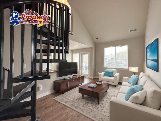 Building Photo - 250 W Mallard Dr