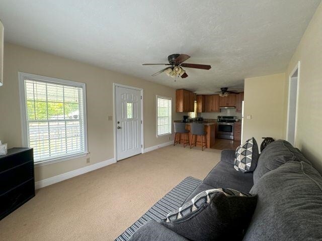 Foto del edificio - 3005 Luther Hall Rd