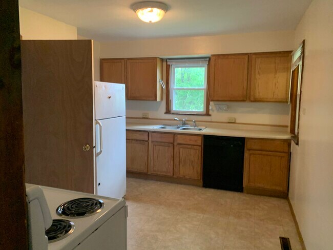 Foto del edificio - 716 Menomonie St