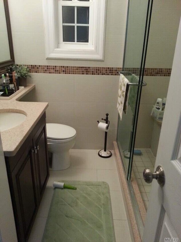 Foto principal - 221-15 67th Ave