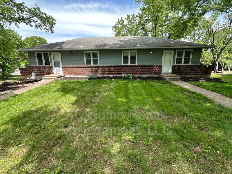 Foto principal - 10218 W 53rd St