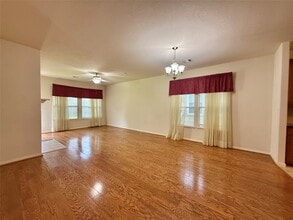 Building Photo - 7323 Boerne Creek Dr