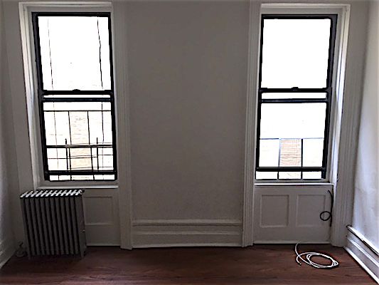 Primary Photo - 3694 Broadway
