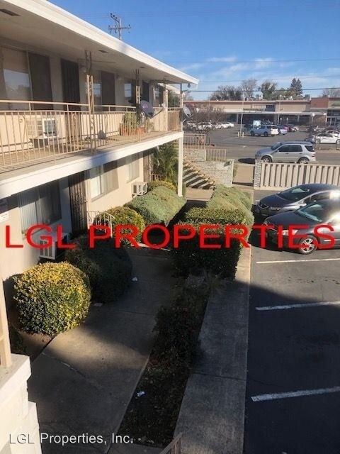 Foto del edificio - 4411 Del Rio Rd