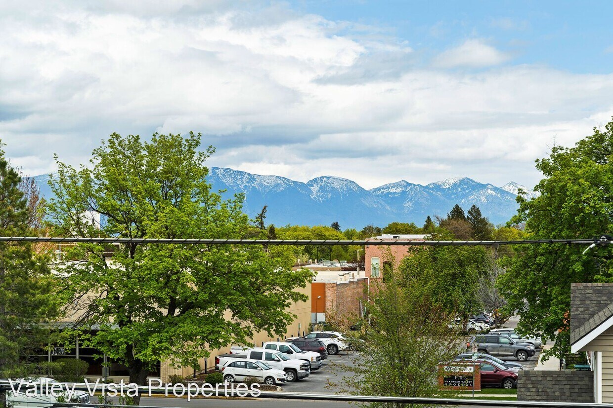 Foto principal - 2 br, 1.5 bath House - 431 2nd Ave W