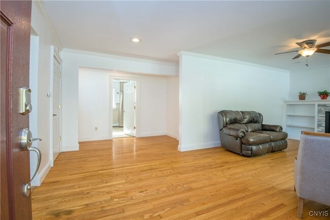 Building Photo - 68 Onondaga St