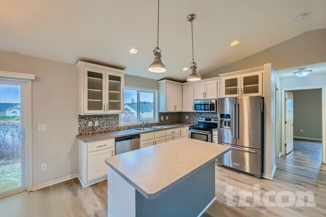 Foto del edificio - 10093 179th Ave NW
