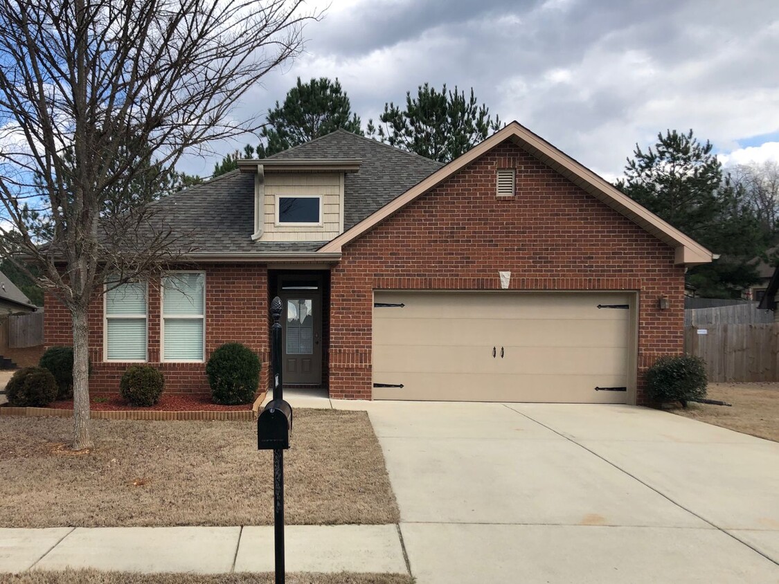 Primary Photo - Coming Soon For Rent in Moody!