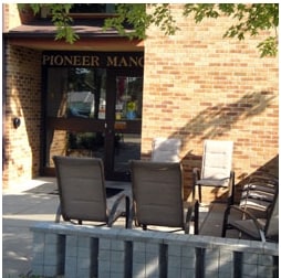 Building Photo - Pioneer Manor