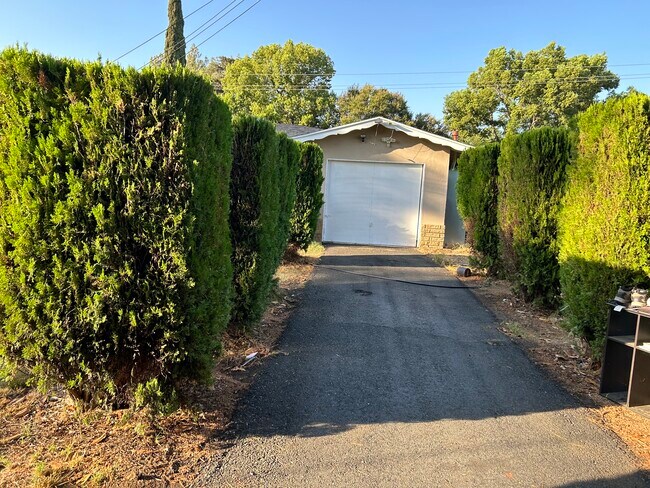 Foto del edificio - 22053 Grand Terrace Rd
