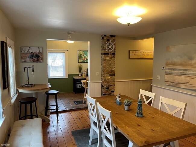 Building Photo - 3 br, 1 bath House - 110 Williams Ave