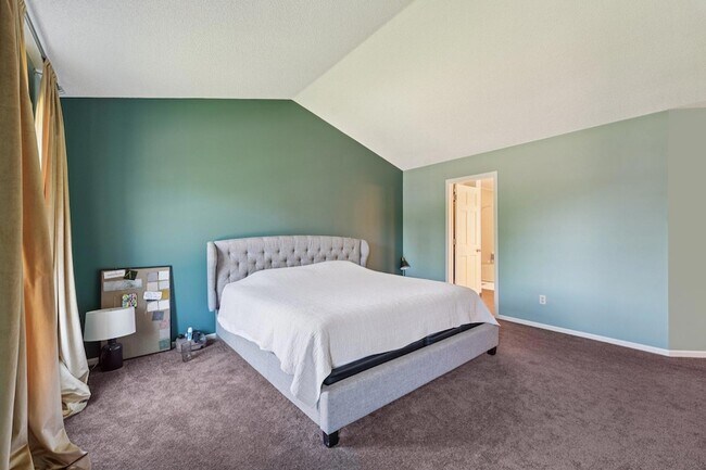 Building Photo - 1477X Langdon Pl