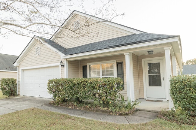 Building Photo - 1117 Deerberry Rd