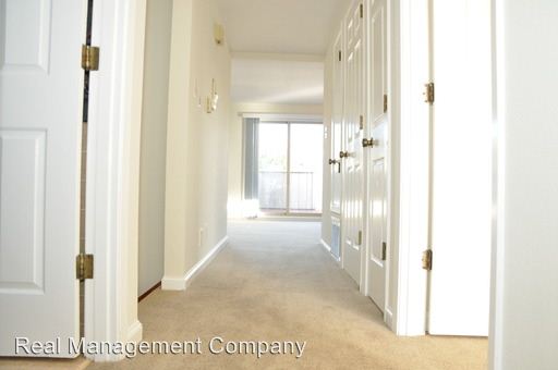 Building Photo - 233 Jersey St