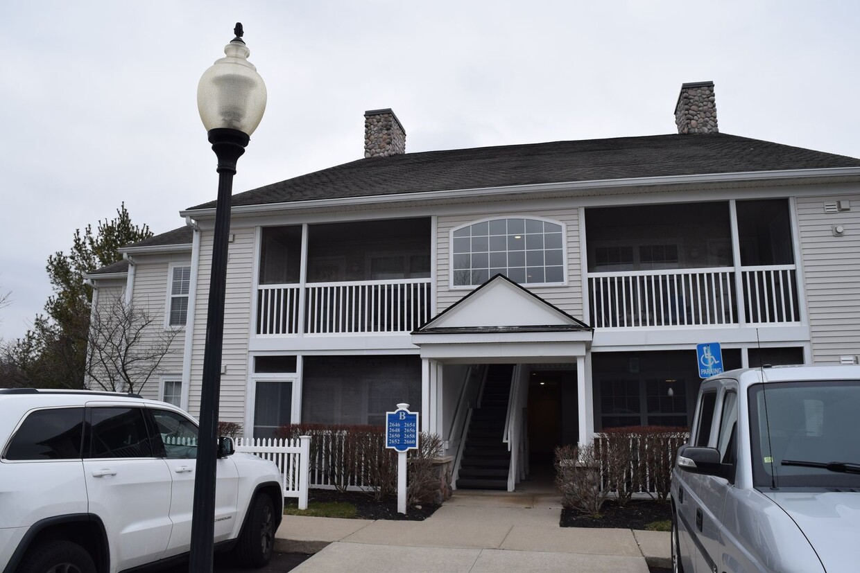 Foto principal - ANN ARBOR CONDO FOR LEASE!