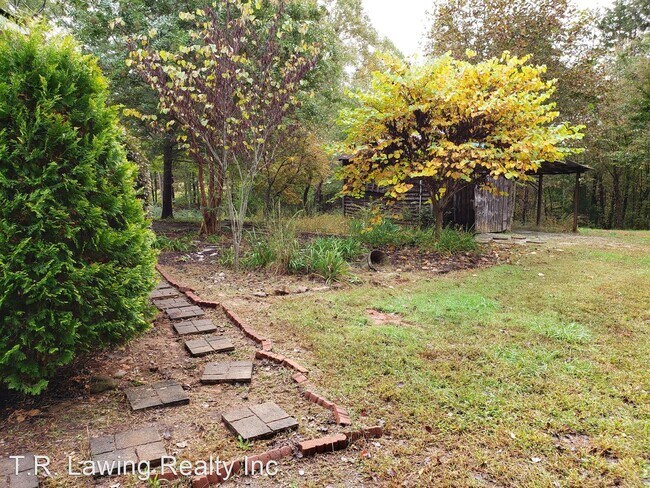 Building Photo - 2 br, 1 bath House - 720 Moriah Church Road